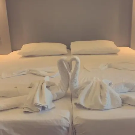 Studio Isufaj Hotel